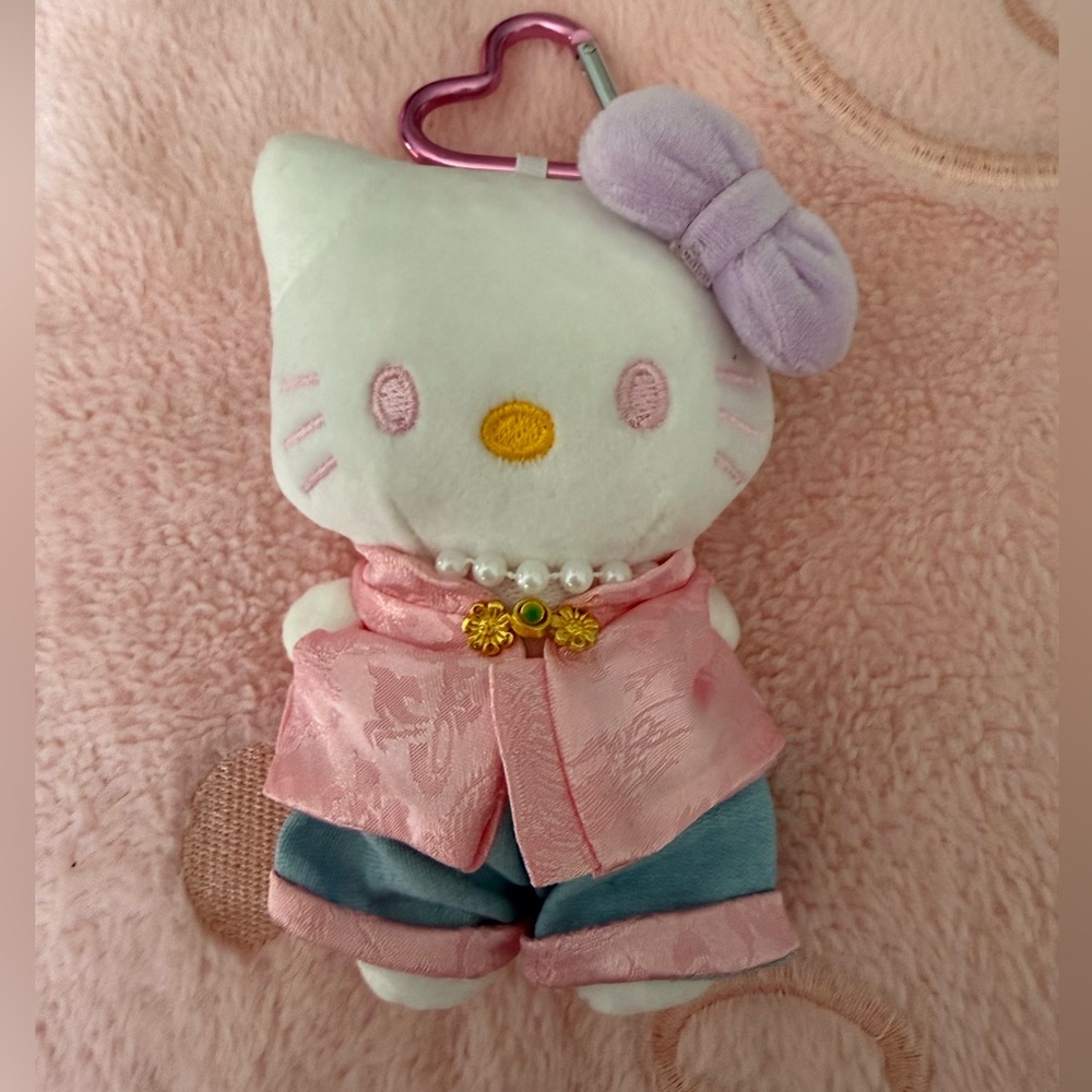 🆕 Hello Kitty Plush with Pink and Purple Bow